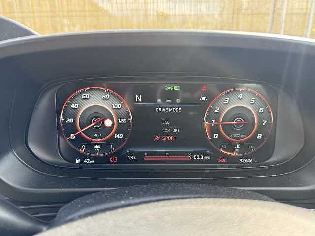 Hyundai BAYON 1.0 TGDi 48V MHEV SE Connect 5dr Green
