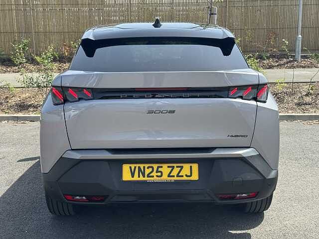 Peugeot 3008 1.2 Hybrid 136 GT 5dr e-DSC6