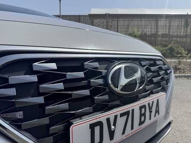 Hyundai IONIQ 1.6 GDi Hybrid Premium SE 5dr DCT Grey