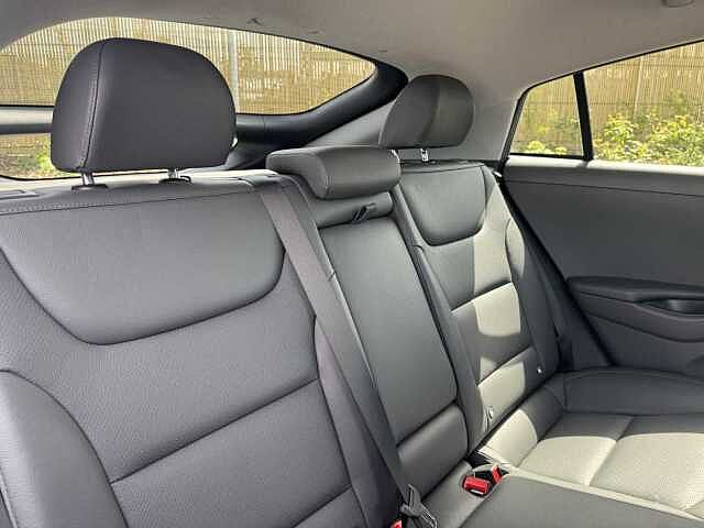 Hyundai IONIQ 1.6 GDi Hybrid Premium SE 5dr DCT Grey