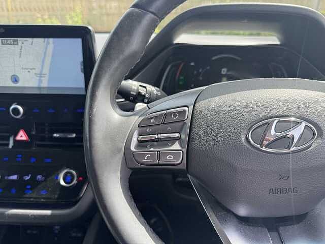 Hyundai IONIQ 1.6 GDi Hybrid Premium SE 5dr DCT Grey