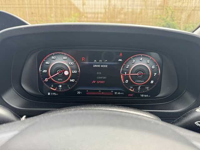 Hyundai BAYON 1.0 TGDi [120] 48V MHEV Premium 5dr DCT Green