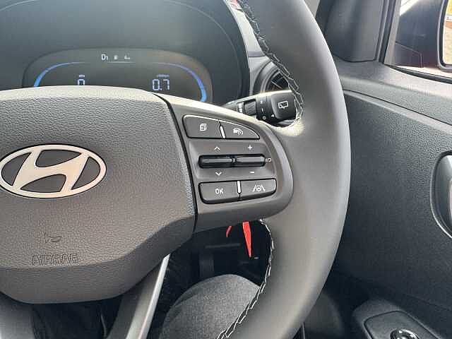 Hyundai i10 1.0 [63] Advance 5dr Auto [Nav]