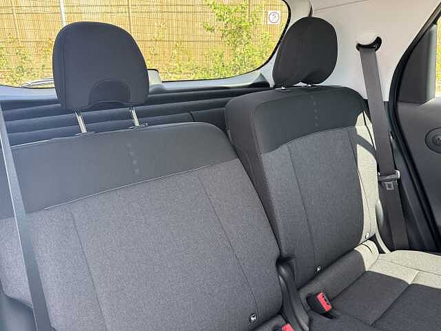Hyundai Inster 85kW 02 49kWh 5dr Auto