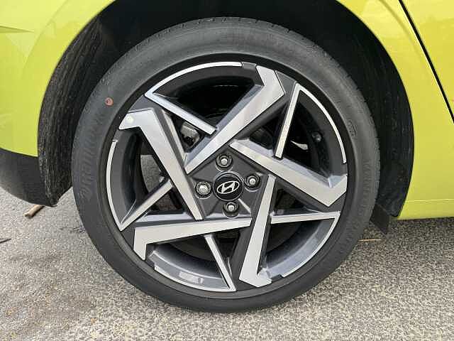 Hyundai I20 1.0T GDi Premium 5dr Yellow