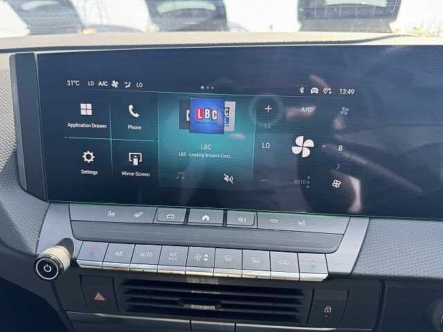 Vauxhall Astra 115kW Ultimate 54kWh 5dr Auto