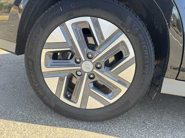 Hyundai KONA 150kW Premium 64kWh 5dr Auto