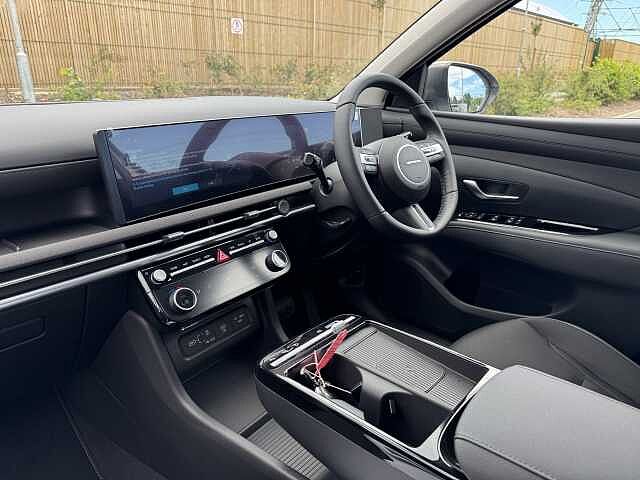 Hyundai TUCSON 1.6T 239 Hybrid Premium 5dr Auto White