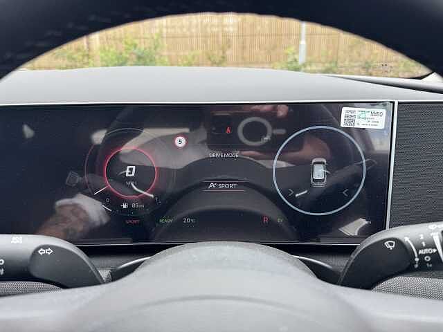 Hyundai TUCSON 1.6T 239 Hybrid Premium 5dr Auto White