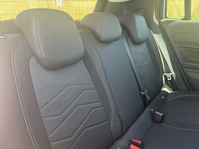 Jeep Avenger 115kW First Edition 54kWh 5dr Auto
