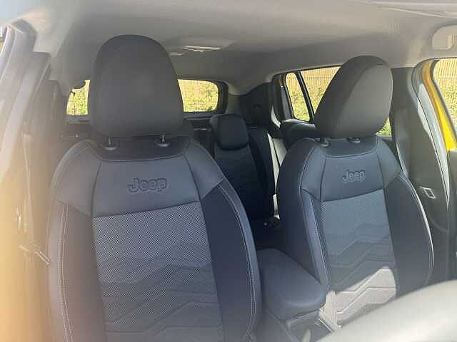 Jeep Avenger 115kW First Edition 54kWh 5dr Auto