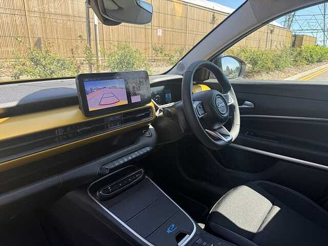 Jeep Avenger 115kW First Edition 54kWh 5dr Auto