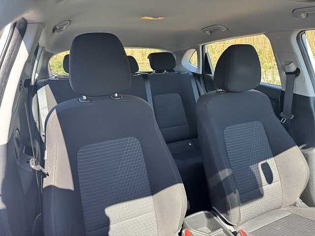 Hyundai I20 1.0T GDi 48V MHD SE Connect 5dr White