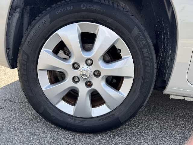 Vauxhall Combo Life 1.2 Turbo 130 Energy 5dr Auto