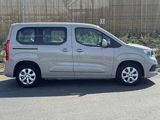 Vauxhall Combo Life 1.2 Turbo 130 Energy 5dr Auto