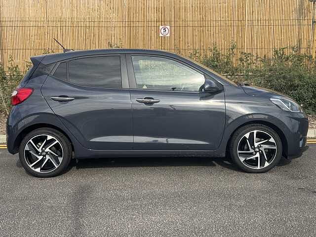 Hyundai i10 1.0 MPi Premium 5dr
