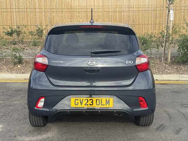 Hyundai i10 1.0 MPi Premium 5dr