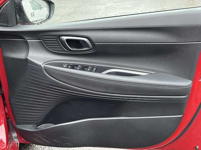 Hyundai I20 1.0T GDi Premium 5dr DCT Red