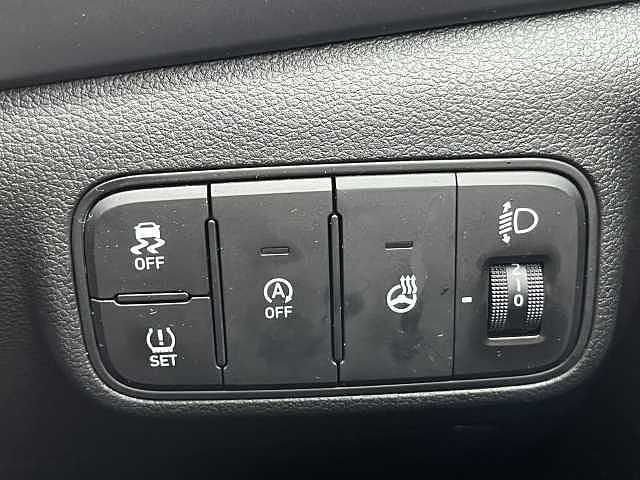 Hyundai I20 1.0T GDi Premium 5dr DCT Red