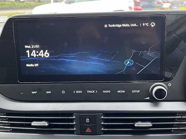 Hyundai I20 1.0T GDi Premium 5dr DCT Red