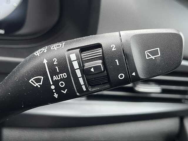 Hyundai I20 1.0T GDi Premium 5dr DCT Red