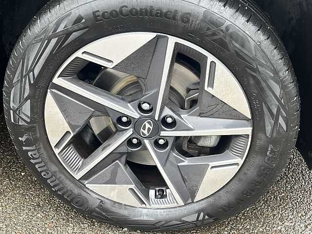 Hyundai TUCSON 1.6T Premium 5dr