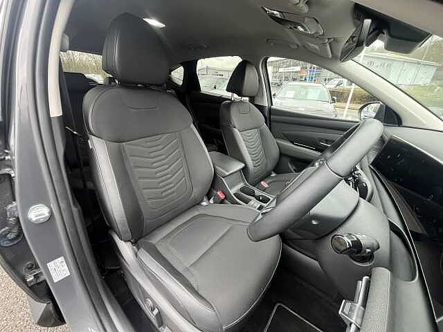 Hyundai TUCSON 1.6T Premium 5dr