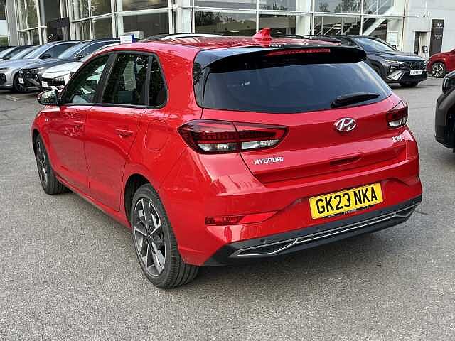 Hyundai I30 1.0T GDi Premium 5dr DCT Red