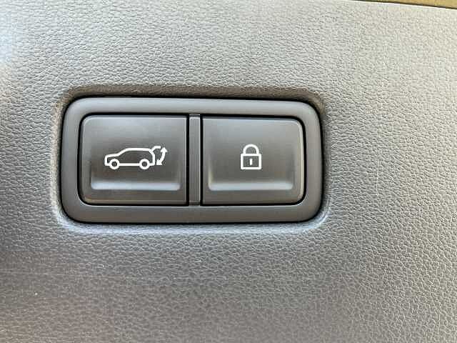 Hyundai SANTA FE 1.6 TGDi 239 Hybrid Calligraphy 5dr Auto Green