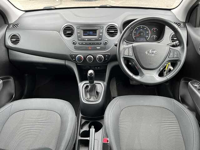 Hyundai i10 1.2 SE 5dr Auto