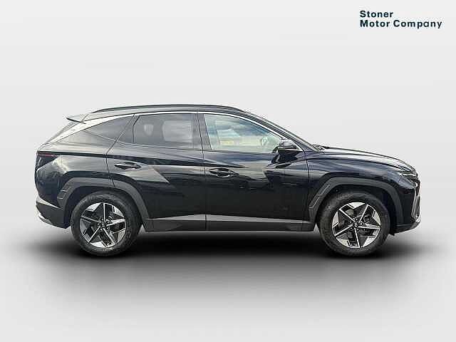 Hyundai TUCSON 1.6T Premium 5dr