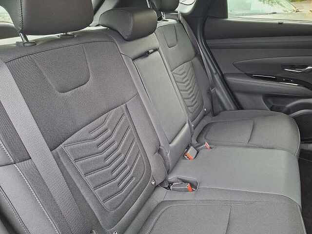 Hyundai TUCSON 1.6T Premium 5dr