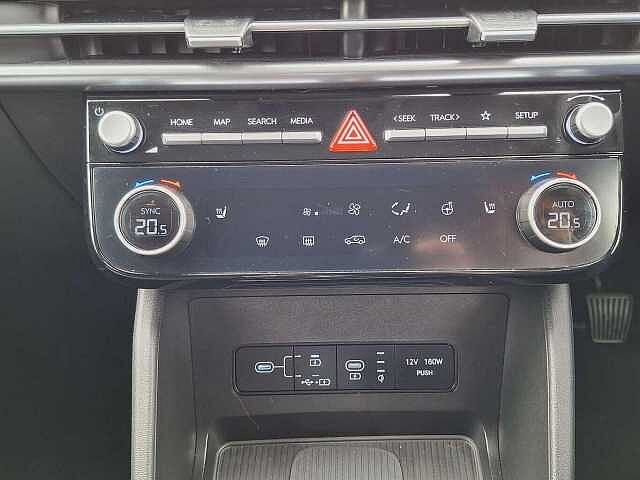 Hyundai TUCSON 1.6T Premium 5dr