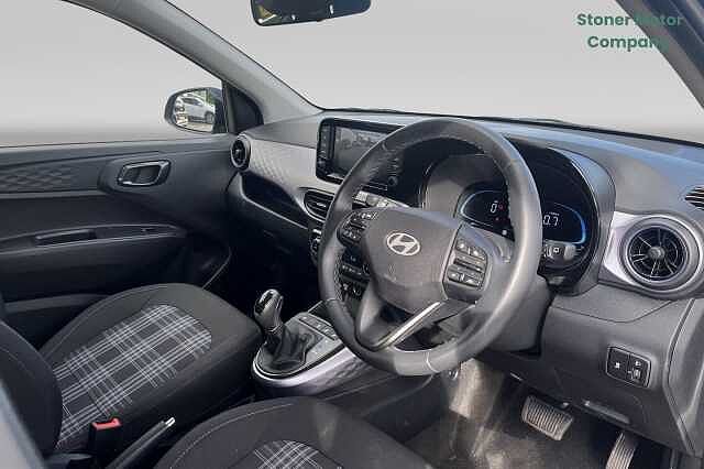 Hyundai i10 1.2 [79] Premium 5dr Auto [Nav]