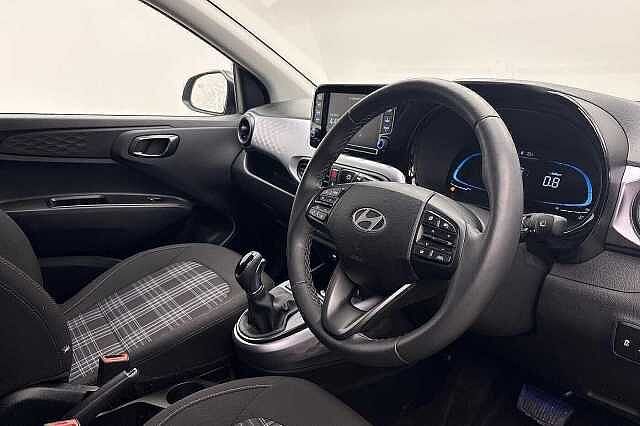Hyundai i10 1.0 [63] Premium 5dr Auto [Nav]