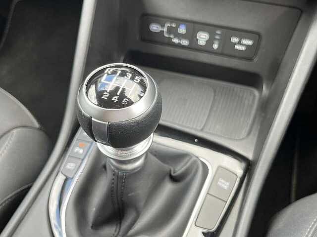 Hyundai TUCSON 1.6T Premium 5dr