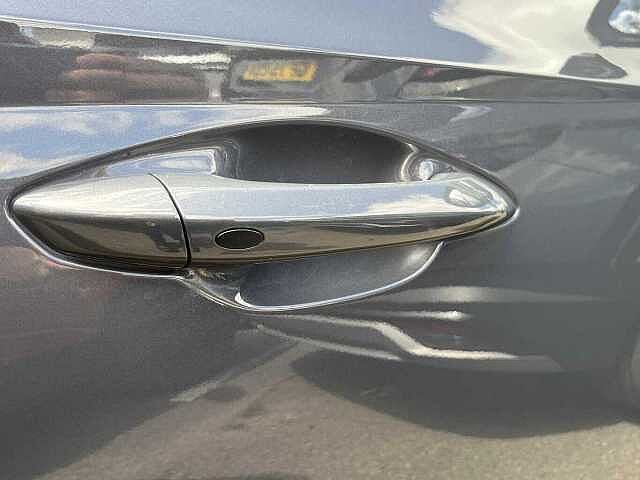 Hyundai TUCSON 1.6T Premium 5dr