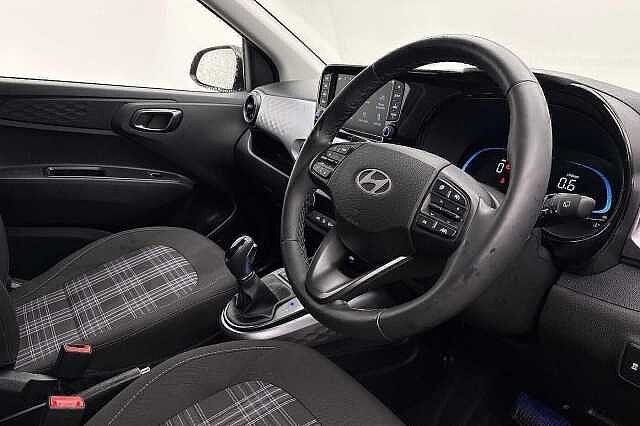 Hyundai i10 1.2 [79] Premium 5dr Auto [Nav]