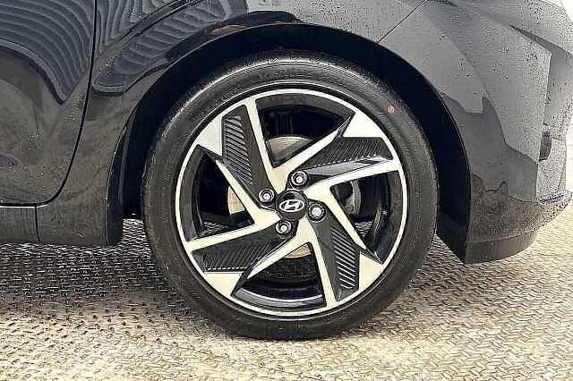 Hyundai i10 1.2 [79] Premium 5dr Auto [Nav]