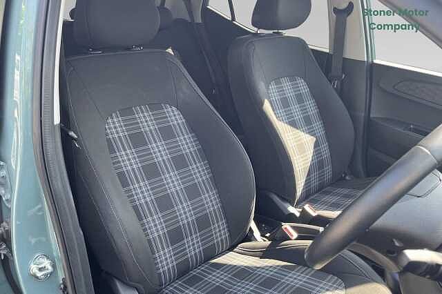 Hyundai i10 1.2 [79] Premium 5dr Auto [Nav]