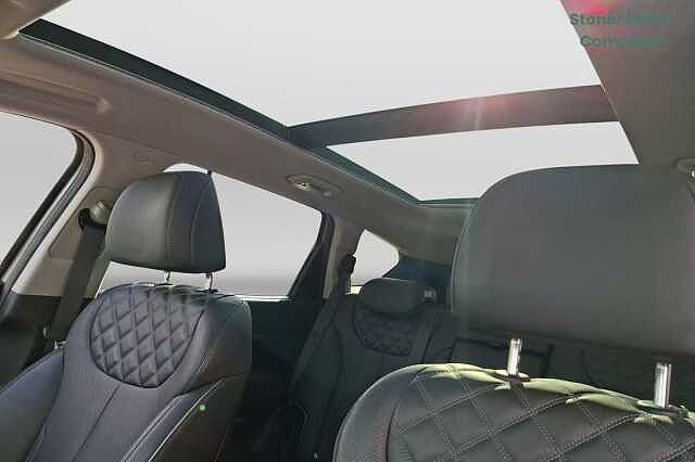 Hyundai SANTA FE 1.6 TGDi Hybrid Ultimate 5dr 4WD Auto