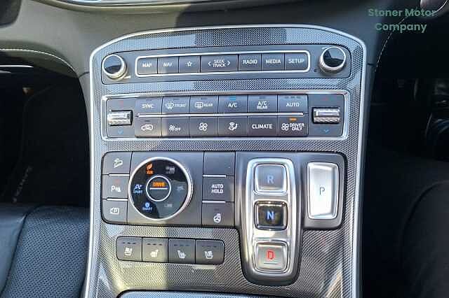 Hyundai SANTA FE 1.6 TGDi Hybrid Ultimate 5dr 4WD Auto