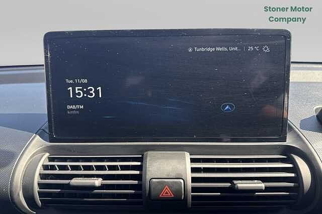 Hyundai INSTER 85kW 01 49kWh 5dr Auto Black