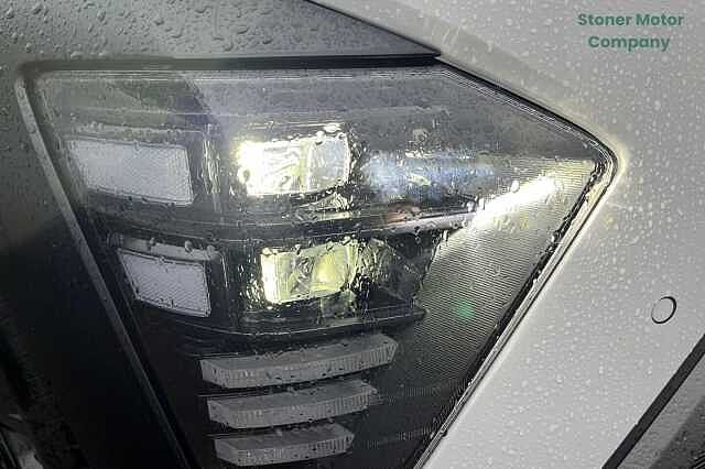 Hyundai KONA 1.6 Hybrid 138 Ultimate 5dr DCT White
