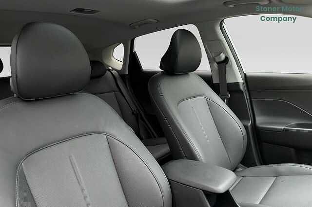 Hyundai KONA 1.6 Hybrid 138 Ultimate 5dr DCT White