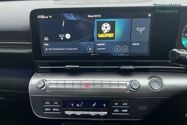 Hyundai KONA 1.6 Hybrid 138 Ultimate 5dr DCT White