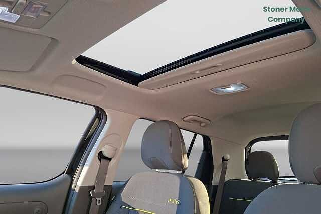 Hyundai INSTER 85kW Cross 49kWh 5dr Auto Black