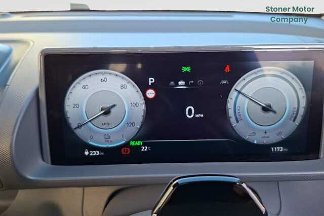 Hyundai INSTER 85kW Cross 49kWh 5dr Auto Black