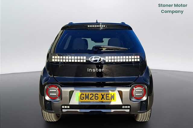 Hyundai INSTER 85kW Cross 49kWh 5dr Auto Black