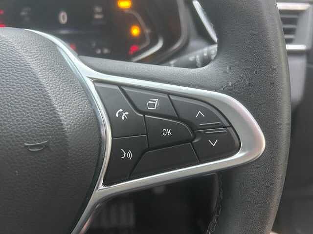Renault Clio 1.0 TCe Evolution Euro 6 (s/s) 5dr